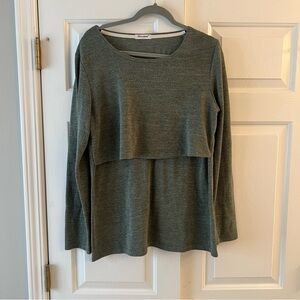 Bearsland Women’s Nursing Top